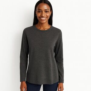 Lauren Ralph Lauren, Women’s Pull Over Gray Fleece. Ulta Soft, Finger Slits. XL